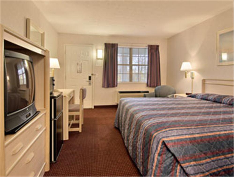 Days Inn Маседония Номер фото